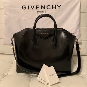 PRICEDROP Authentic GIVENCHY Antigona med handbag